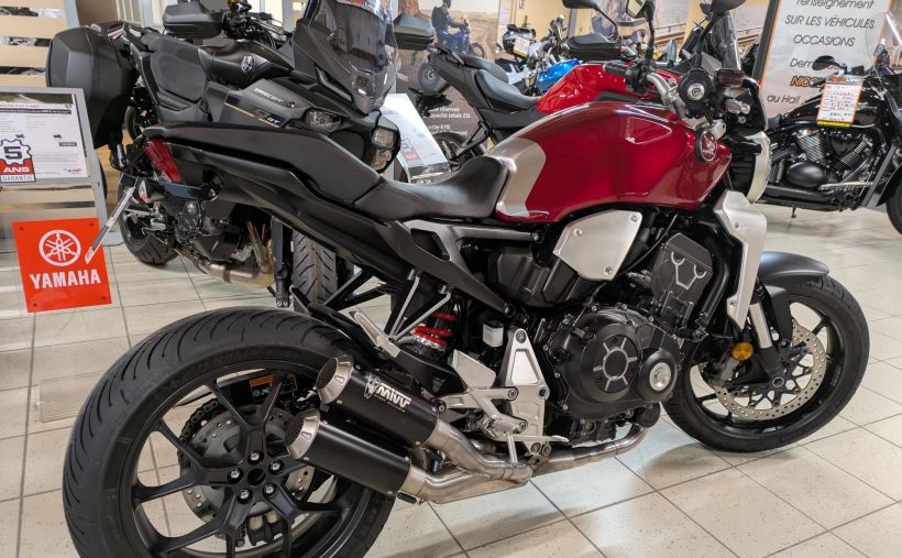 HONDA CB 1000 R ABS 10