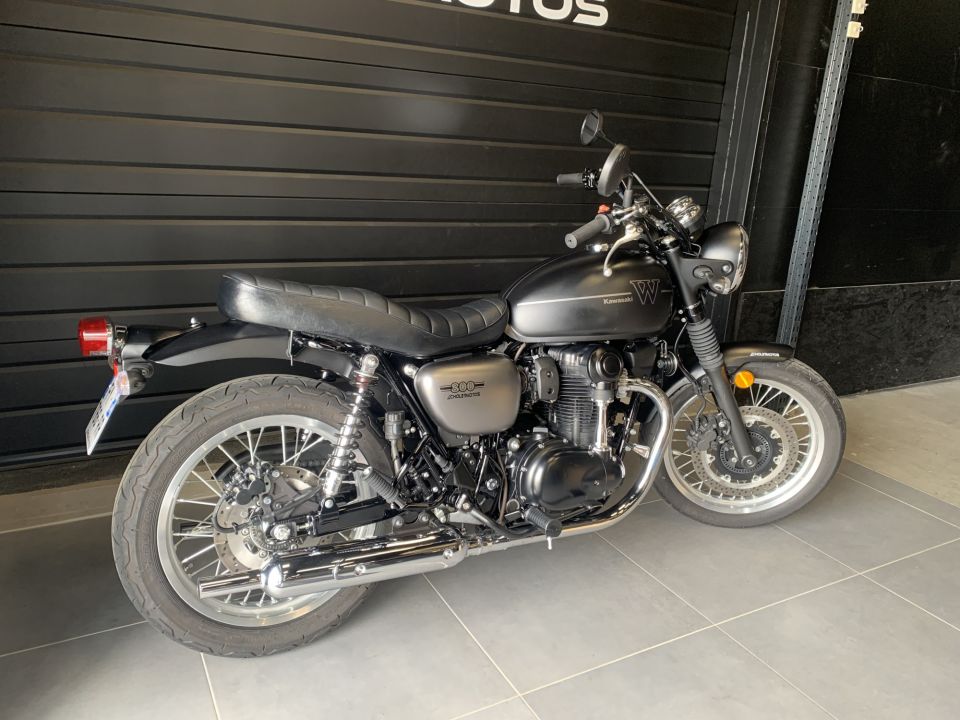 KAWASAKI W 800 16