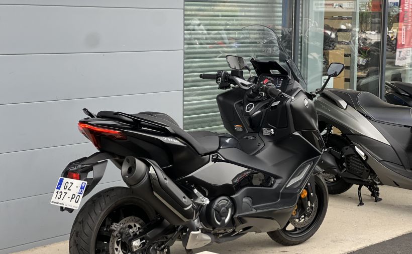YAMAHA XP T-MAX 560 TECH MAX 2
