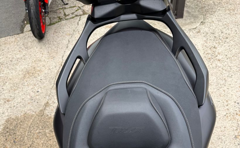 YAMAHA XP T-MAX 560 TECH MAX 9