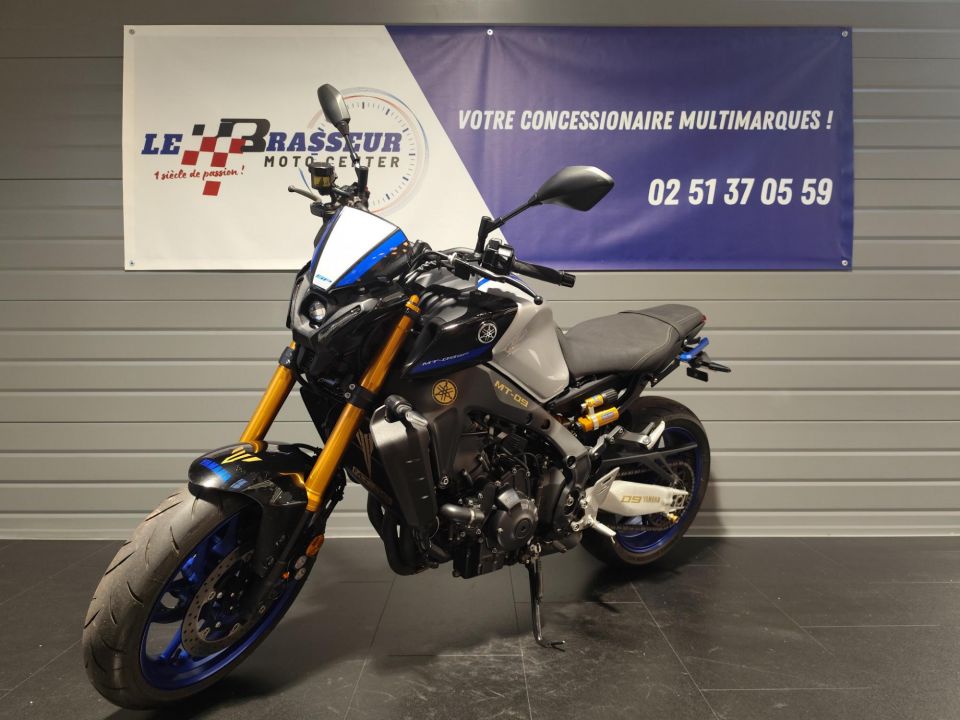 YAMAHA MT-09 12