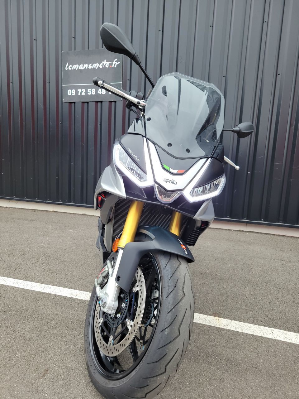 APRILIA TUONO 1000 V4 10