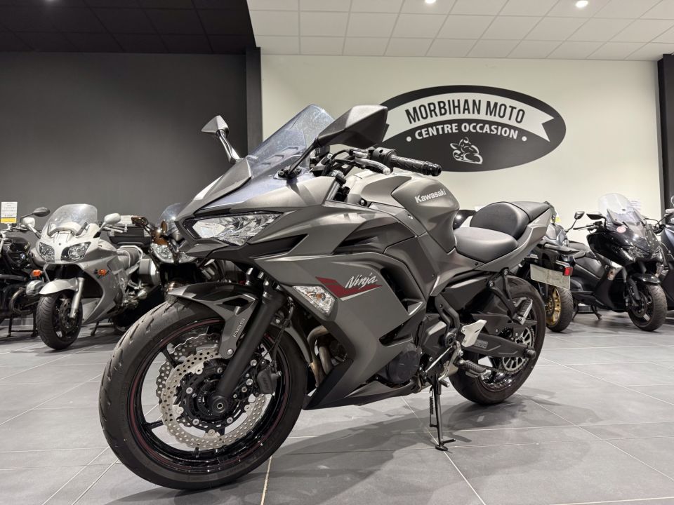 KAWASAKI NINJA 650 0