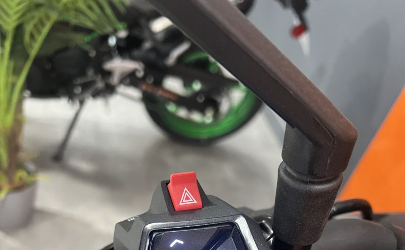 KTM 390 DUKE 4