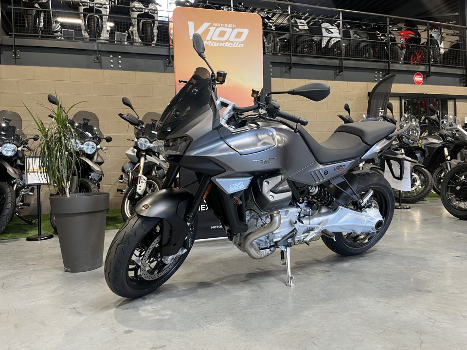 MOTO GUZZI V100  MANDELLO 10