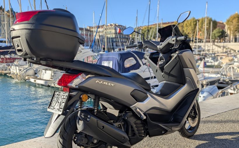 YAMAHA NMAX 125 3