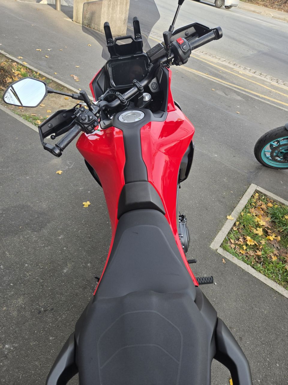 YAMAHA TRACER 7 35KW 4