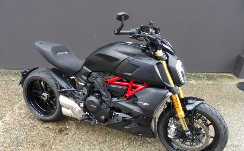 DUCATI DIAVEL 1260 S 0