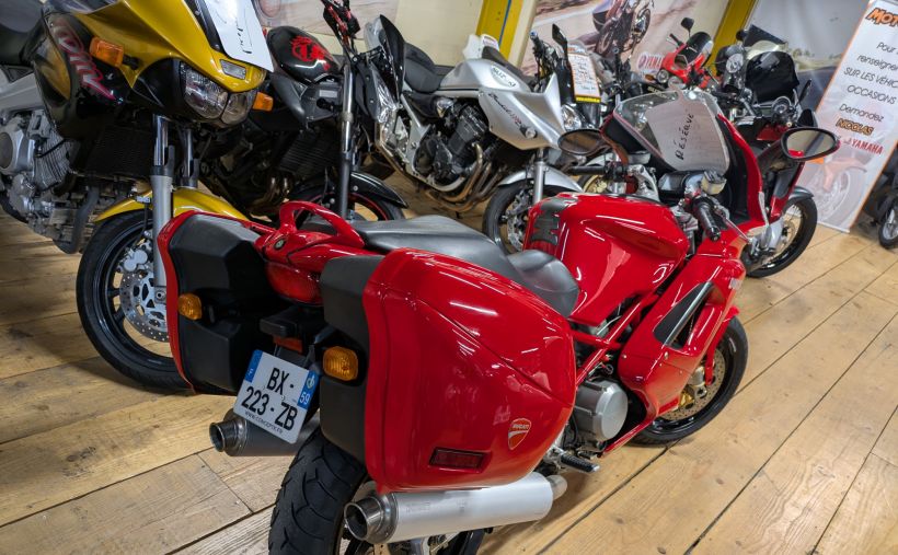 DUCATI ST3 1