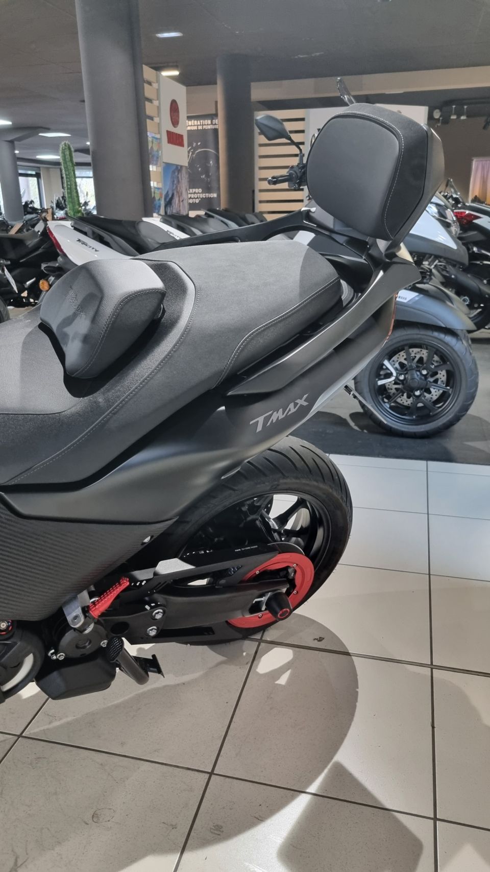 YAMAHA XP T-MAX 560 4