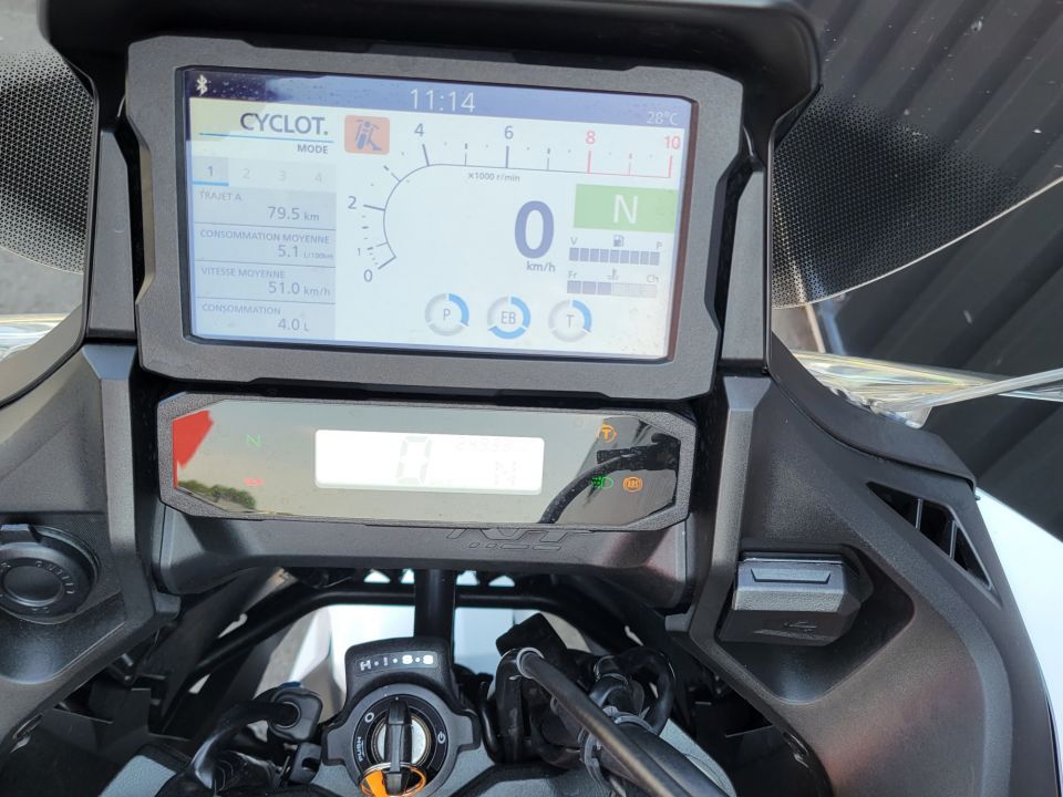 HONDA NT 1100 DCT 10