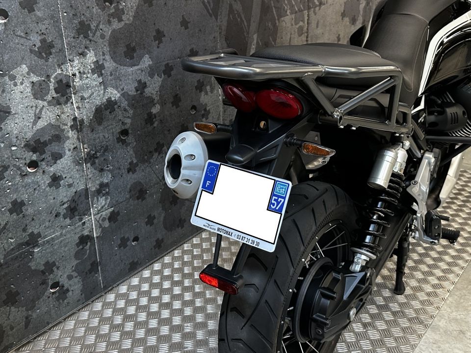 MOTO GUZZI V85 TT 850 18