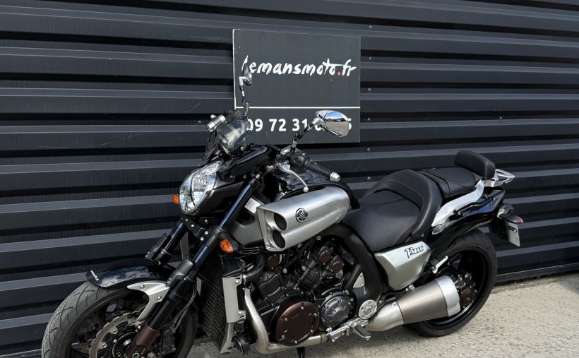 YAMAHA V-MAX 1700 20