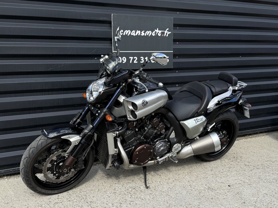 YAMAHA V-MAX 1700 20