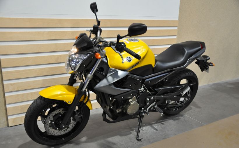 YAMAHA XJ6-N 13