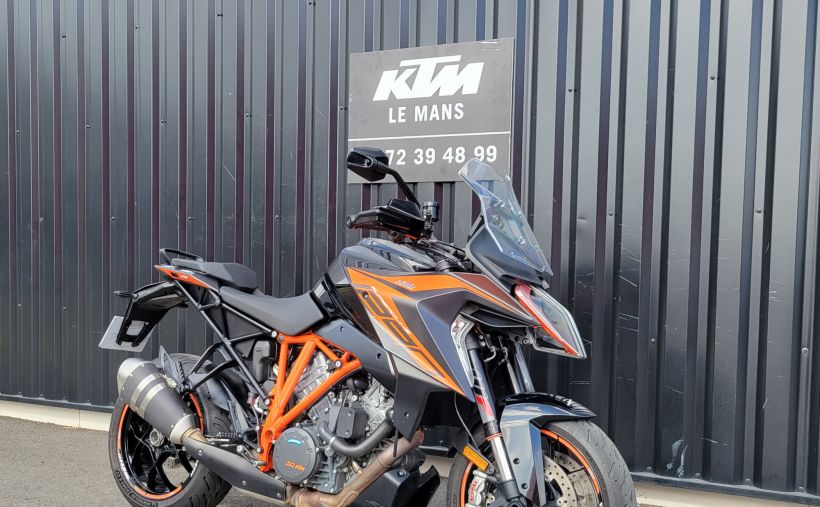 KTM 1290 SUPER DUKE GT 3