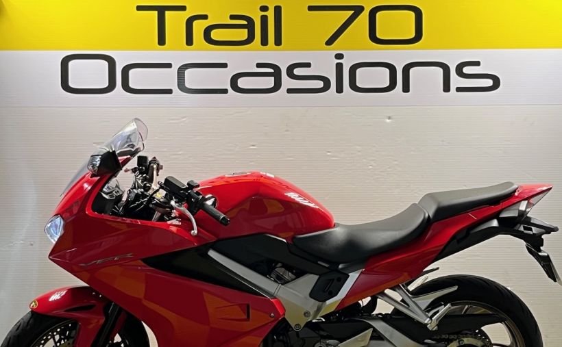 HONDA VFR 800 F 6