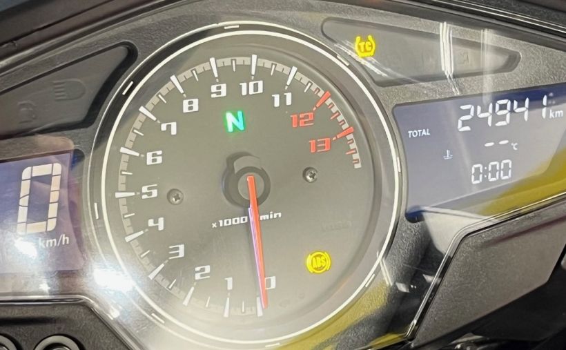 HONDA VFR 800 F 30
