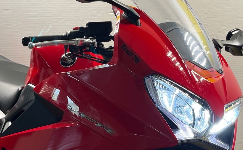 HONDA VFR 800 F 12