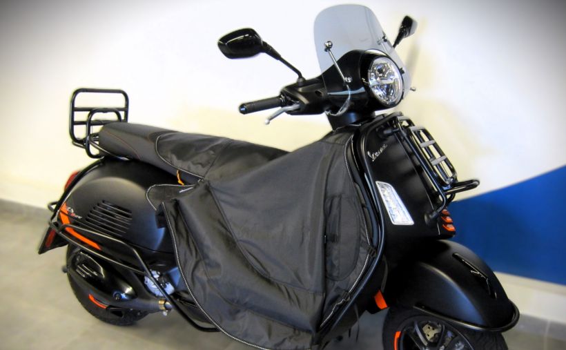 VESPA GTS 300 HPE SUPER SPORT 2