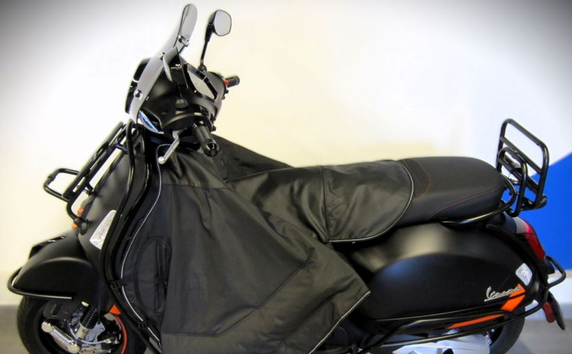 VESPA GTS 300 HPE SUPER SPORT 8