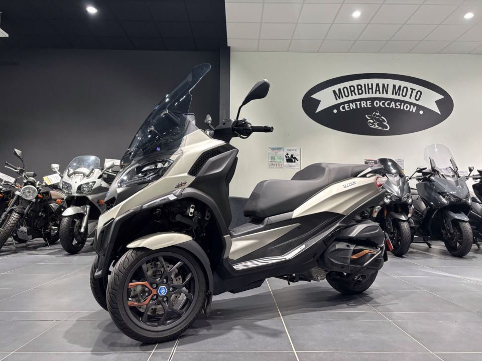 PIAGGIO MP3 530 HPE EXCLUSIVE 0