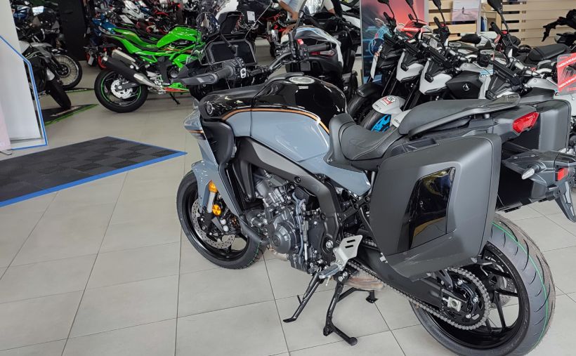 YAMAHA TRACER 9 GT+ 18