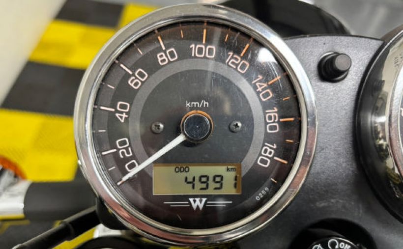 KAWASAKI W 800 5