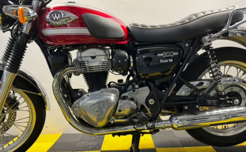 KAWASAKI W 800 11