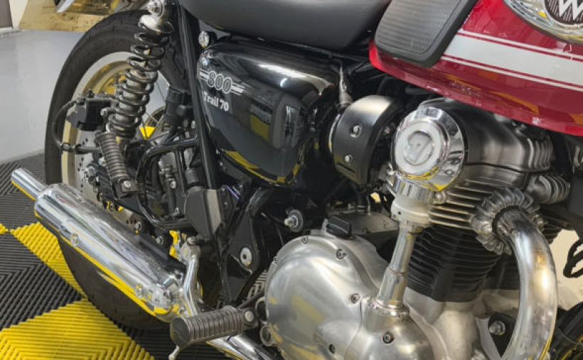 KAWASAKI W 800 4