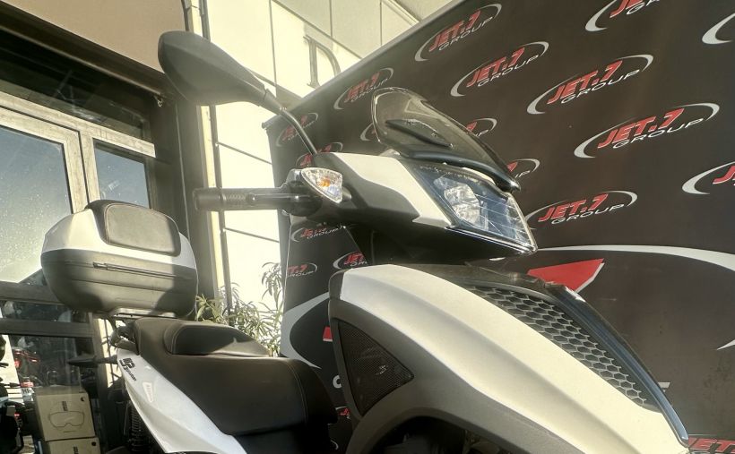 PIAGGIO MP3 300LT YOURBAN 1