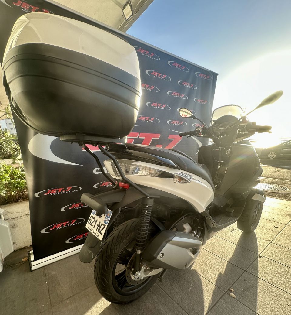 PIAGGIO MP3 300LT YOURBAN 2