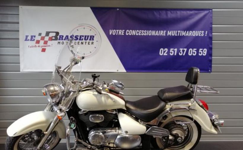 SUZUKI VL 800 INTRUDER 1