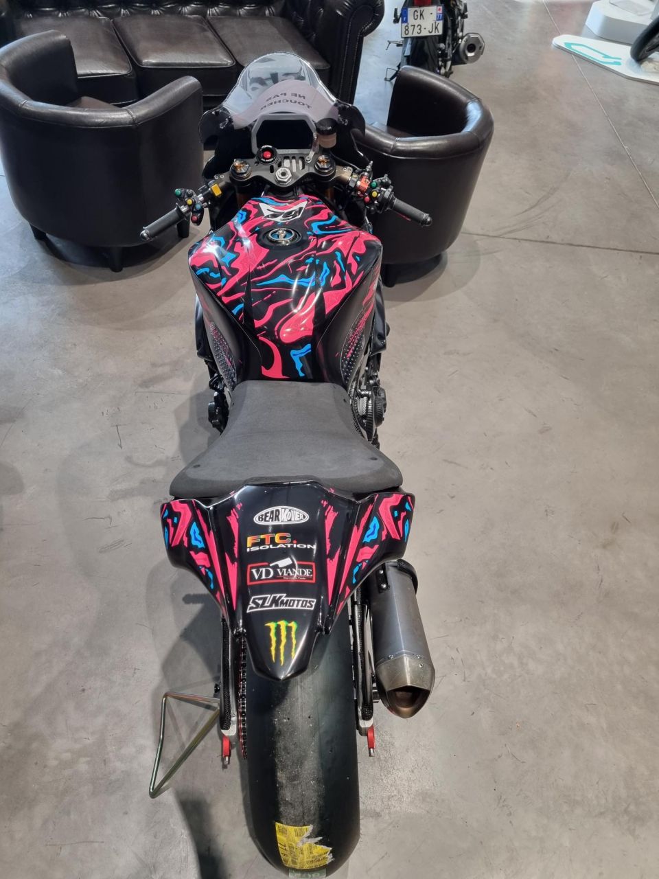 YAMAHA YZF 1000 R1 1