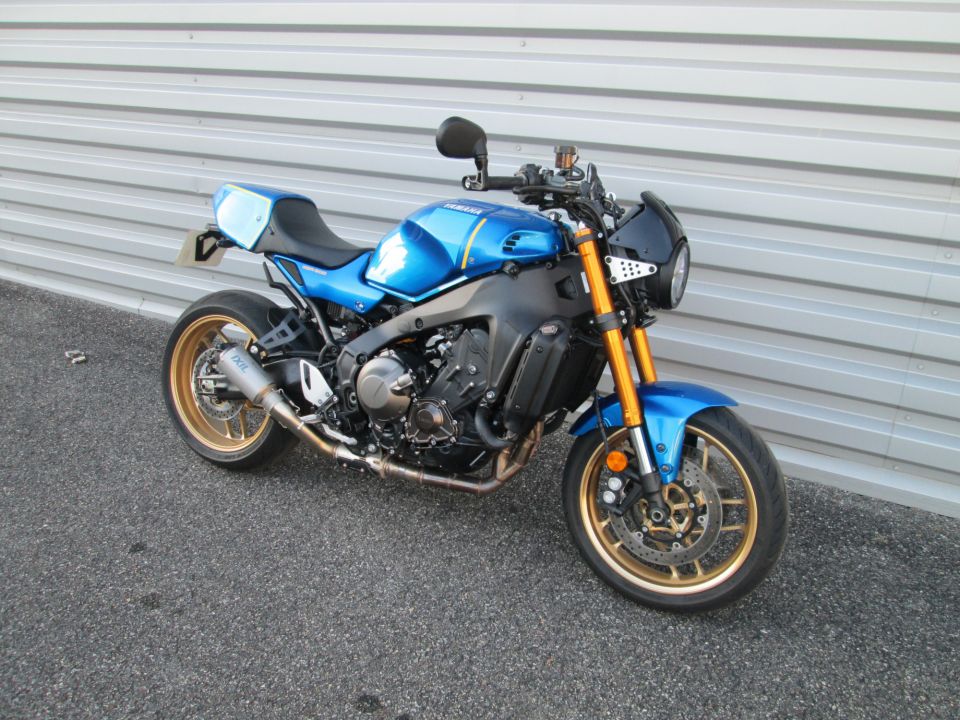 YAMAHA XSR 900 ABS 0
