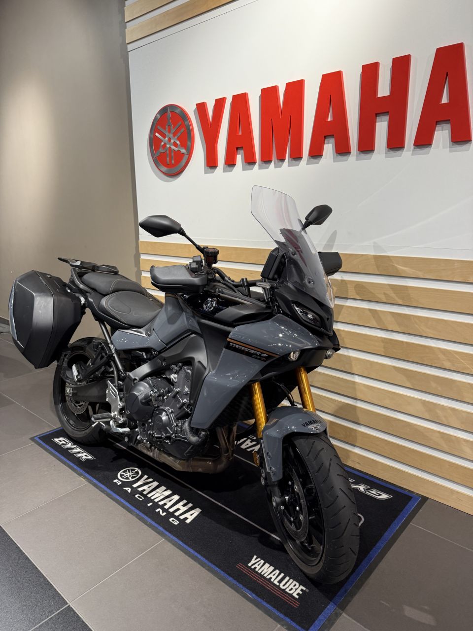 YAMAHA TRACER 9 GT+ 1