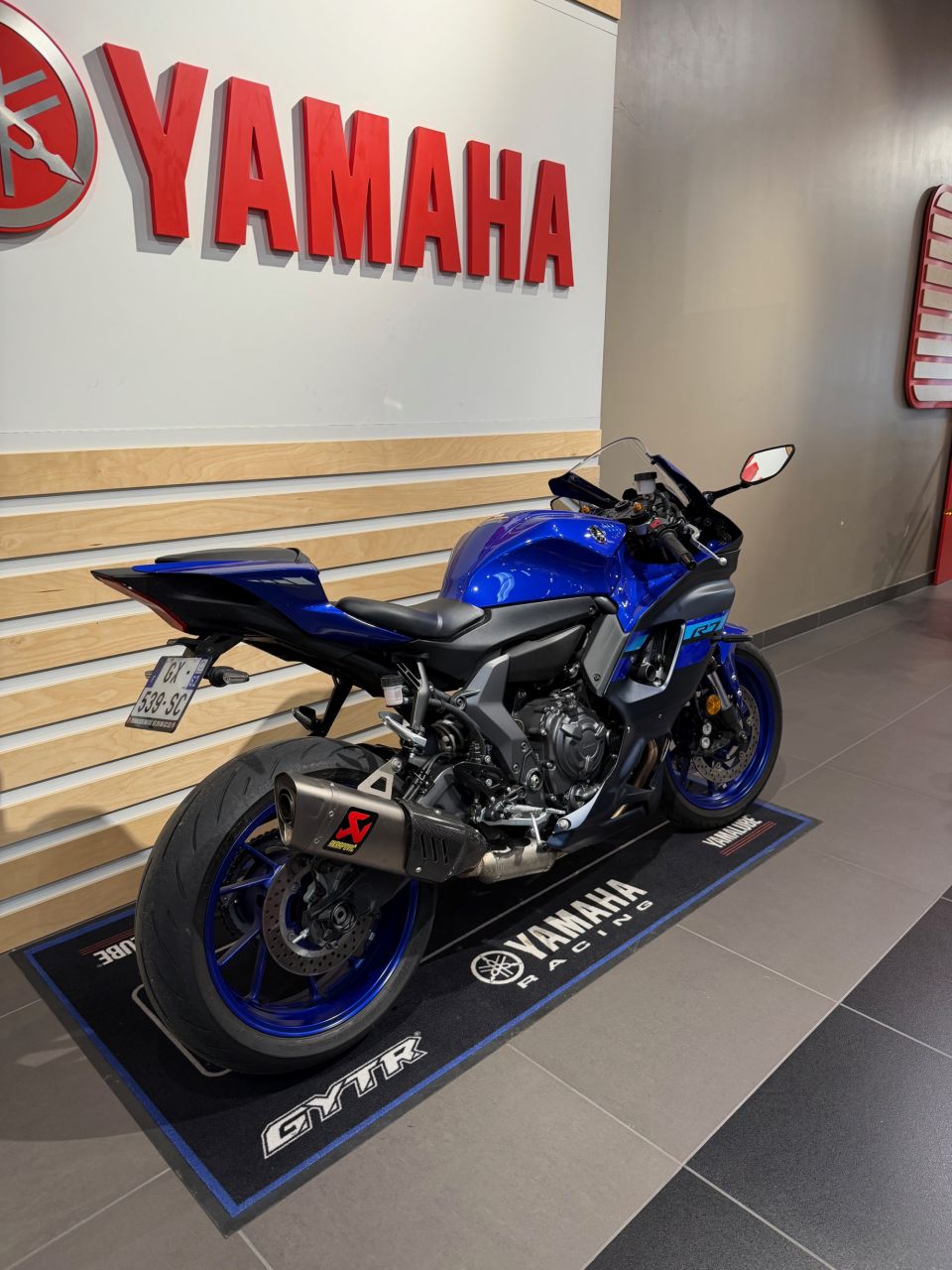 YAMAHA YZF-R7 35KW 1