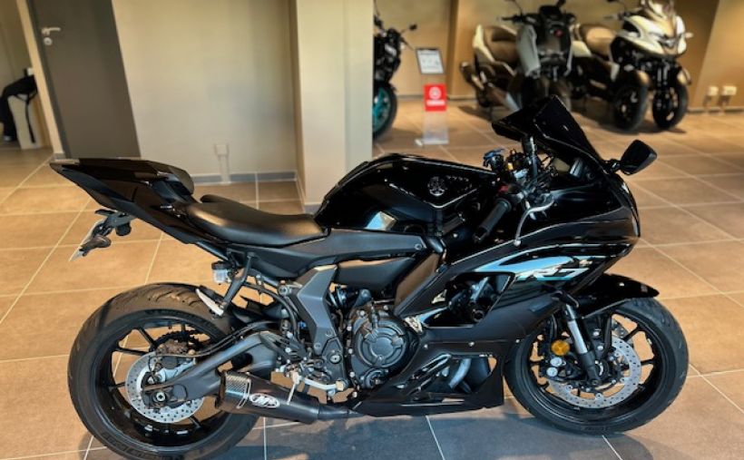YAMAHA YZF-R7 35KW 1