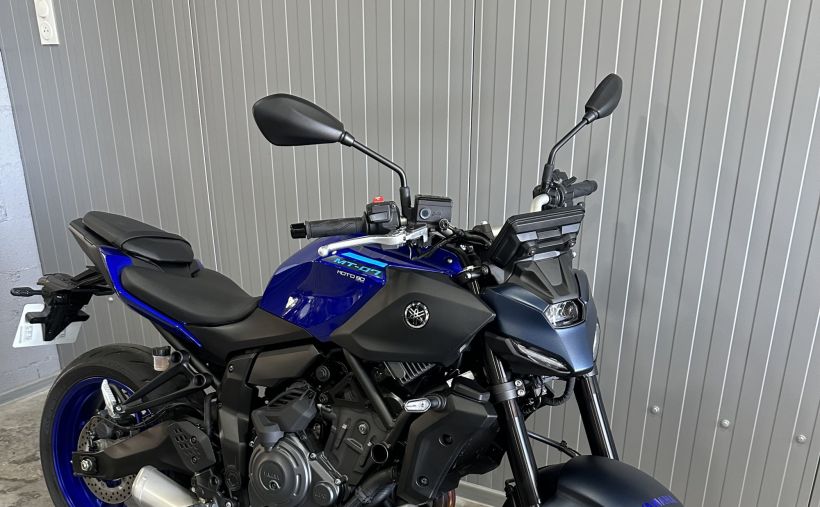 YAMAHA MT-07 Y-AMT 3