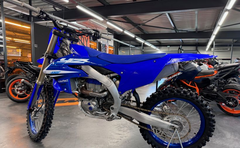 YAMAHA YZ450F 1