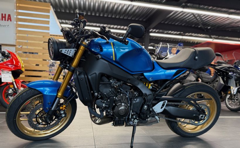YAMAHA XSR 900 ABS 0