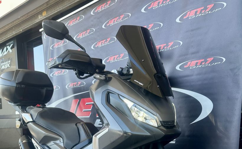HONDA X-ADV 2