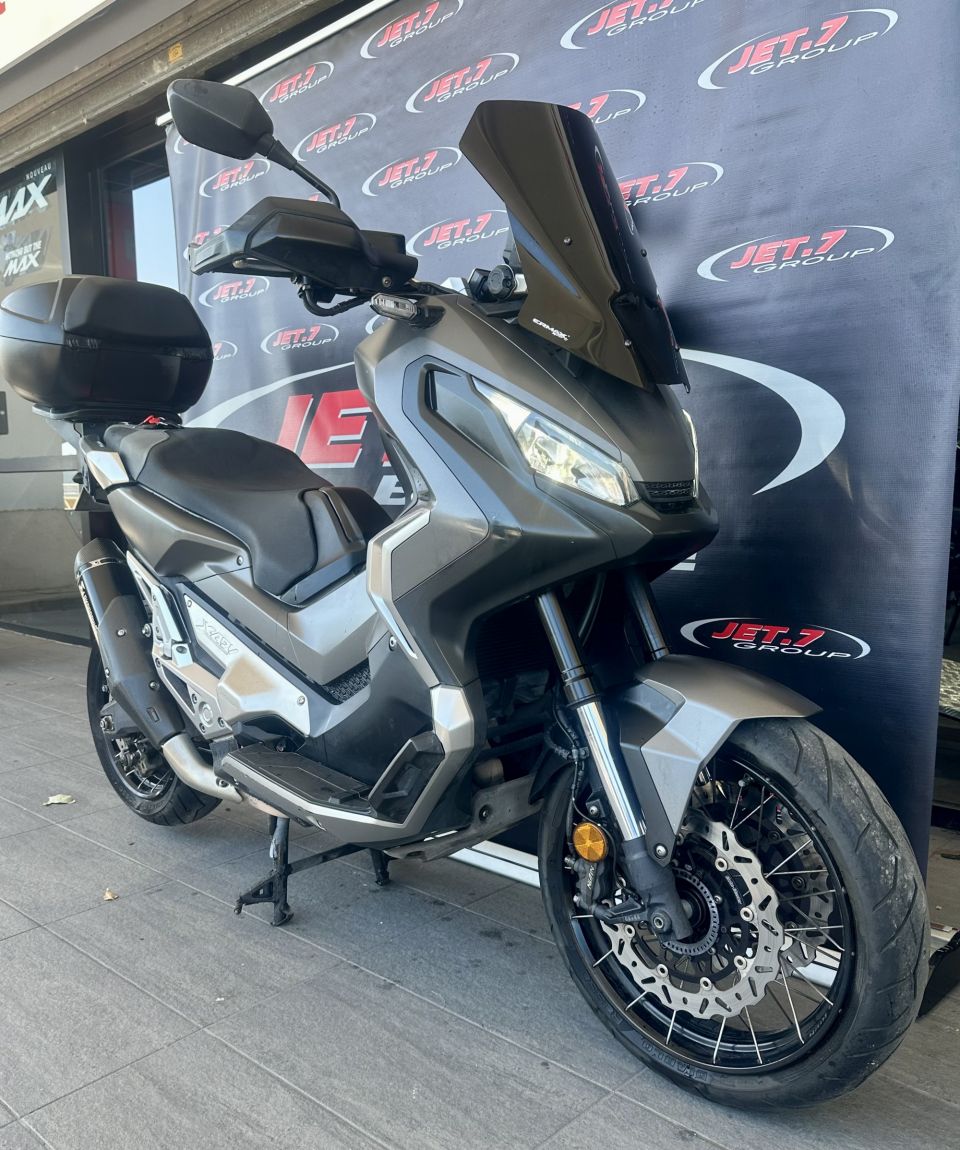 HONDA X-ADV 2