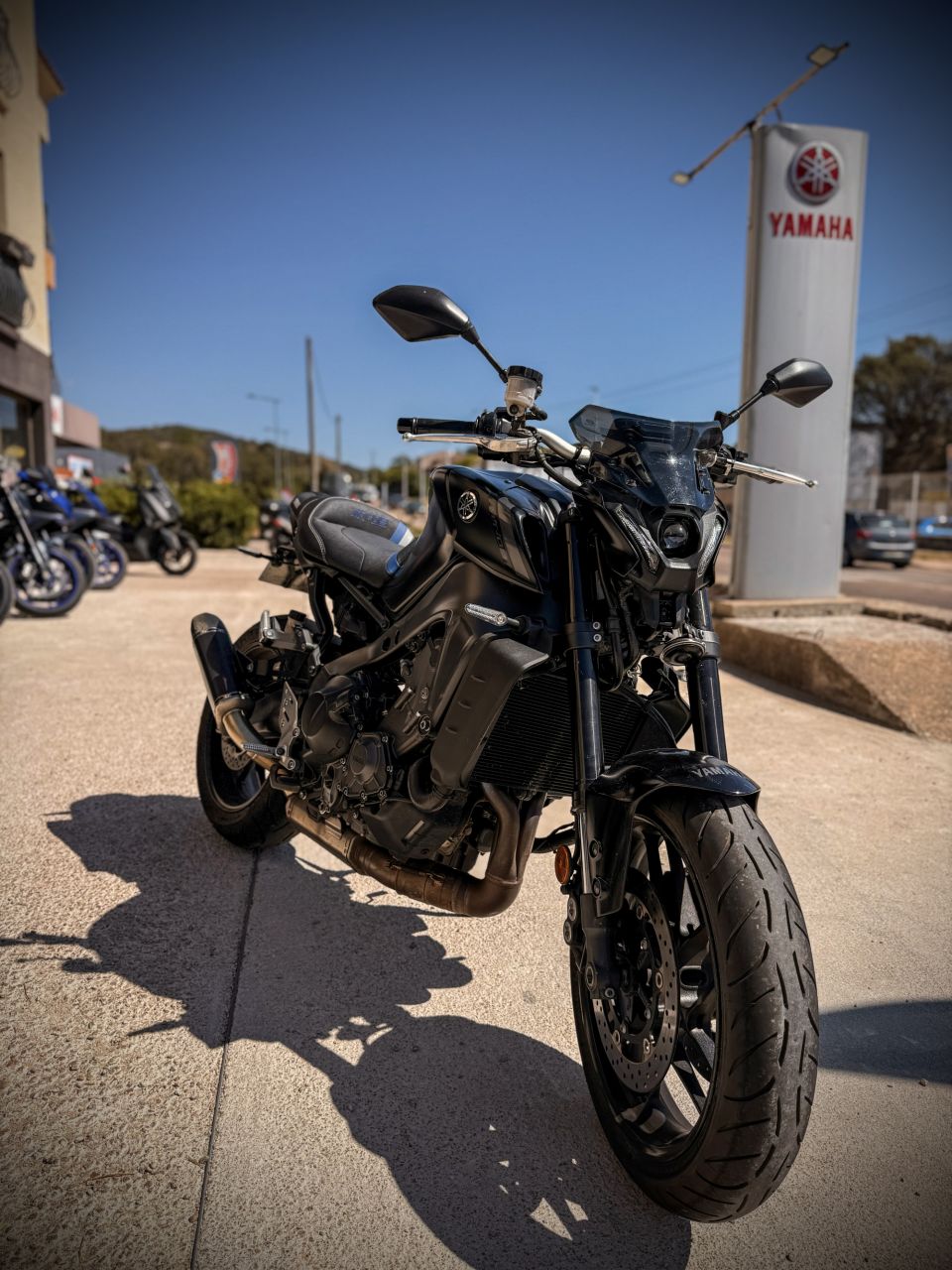 YAMAHA MT-09 1