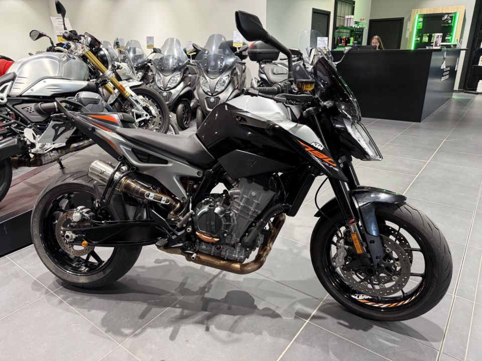 KTM 790 DUKE 5