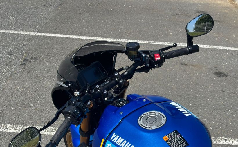 YAMAHA XSR 900 6