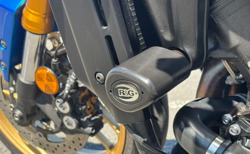 YAMAHA XSR 900 7