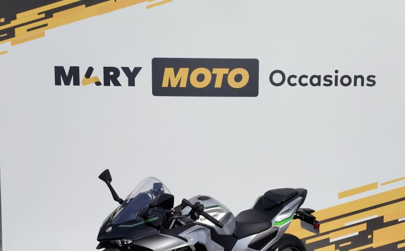 KAWASAKI Ninja 7 Hybrid 2