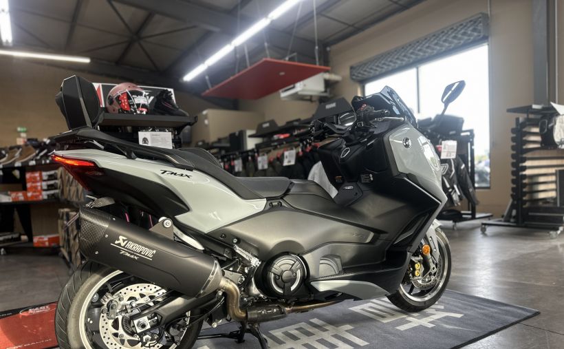 YAMAHA XP T-MAX 560 TECH MAX 2