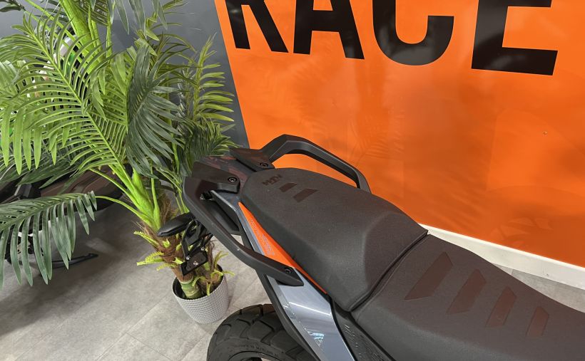 KTM 390 ADVENTURE 7